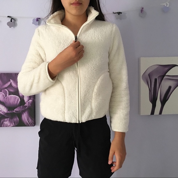 Fluffy Zip-up Sweater - Picture 2 of 7